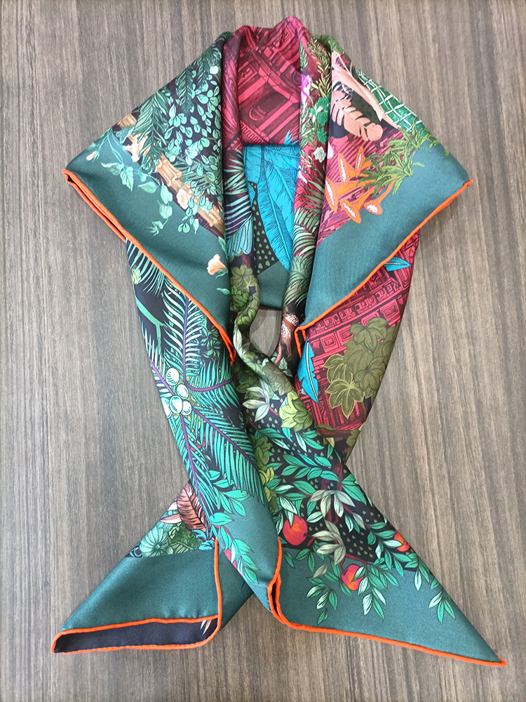 Pañuelo de seda de 90 cm para  - Travel Accessories Luxury reseña y precio